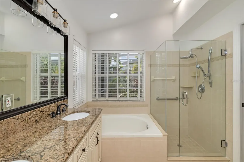 6226 Blueflower Court Lakewood Ranch FL 34202