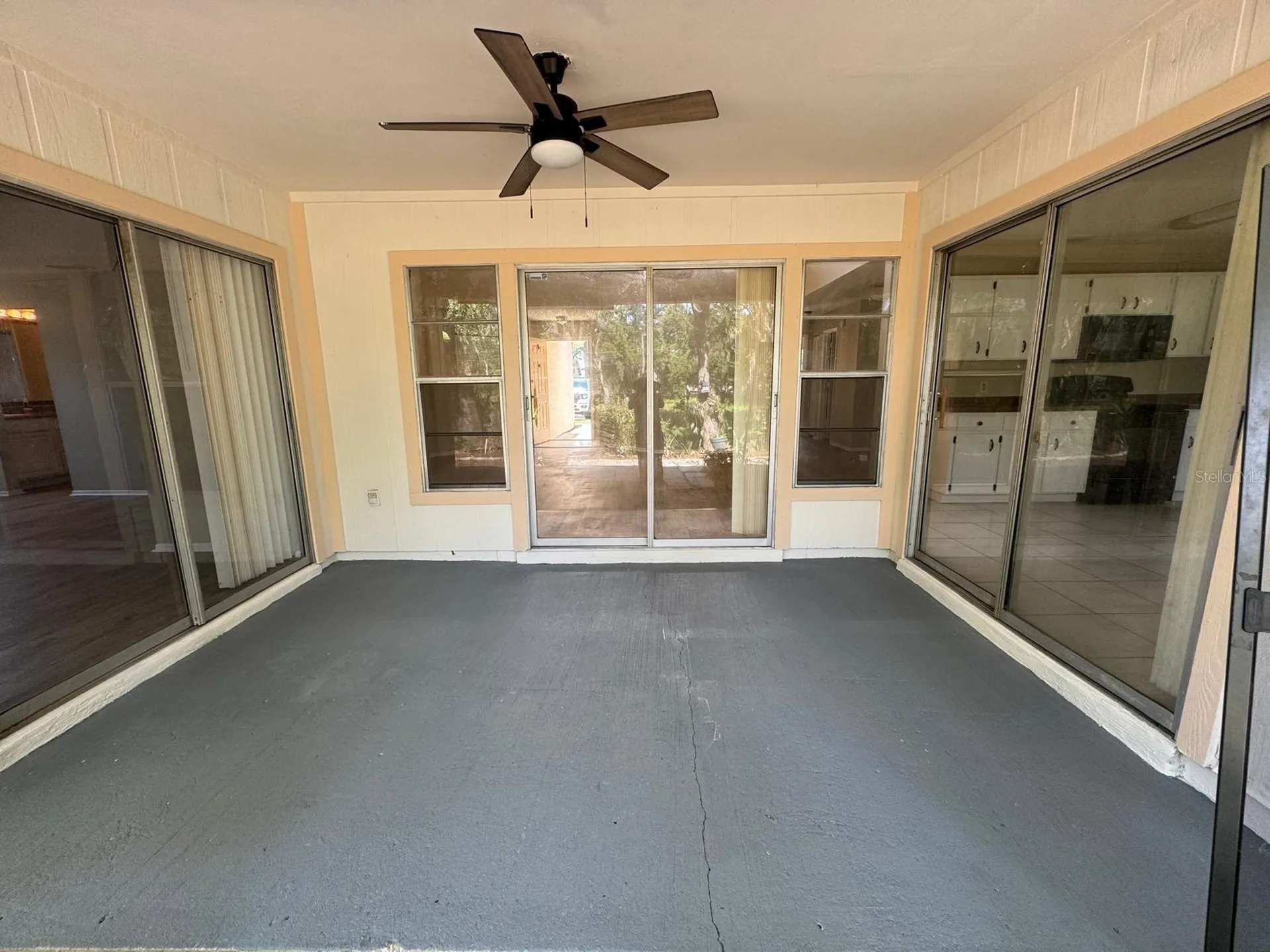 1557 Long Pond Drive Valrico FL 33594