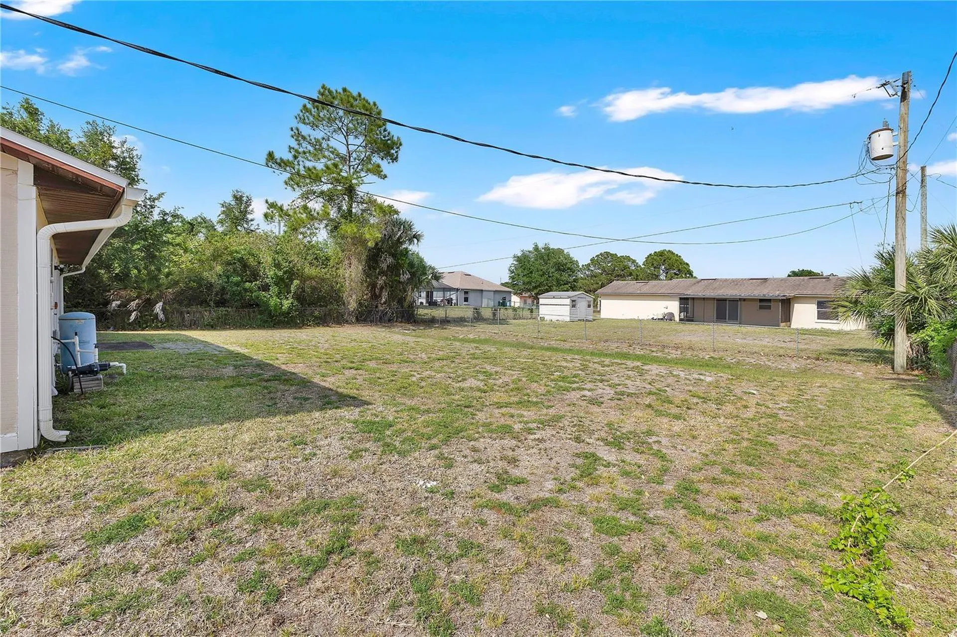 587 Tasco Ave SW Palm Bay FL 32908
