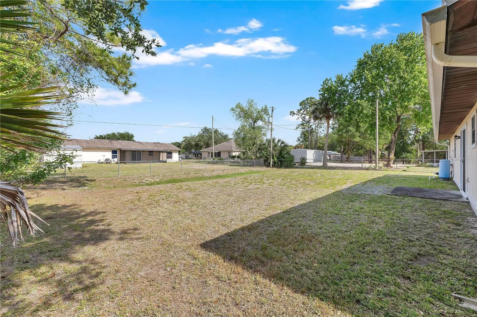 587 Tasco Ave SW Palm Bay FL 32908