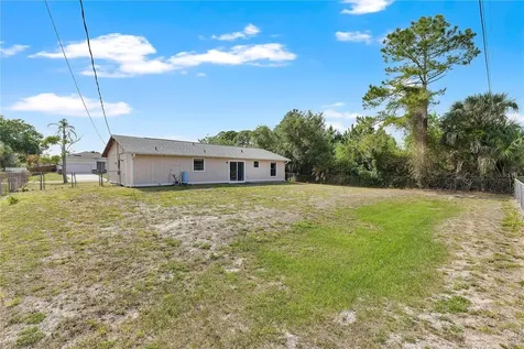 587 Tasco Ave SW Palm Bay FL 32908