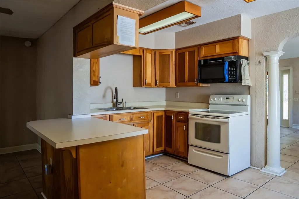 721 Seminole Avenue Orlando FL 32804