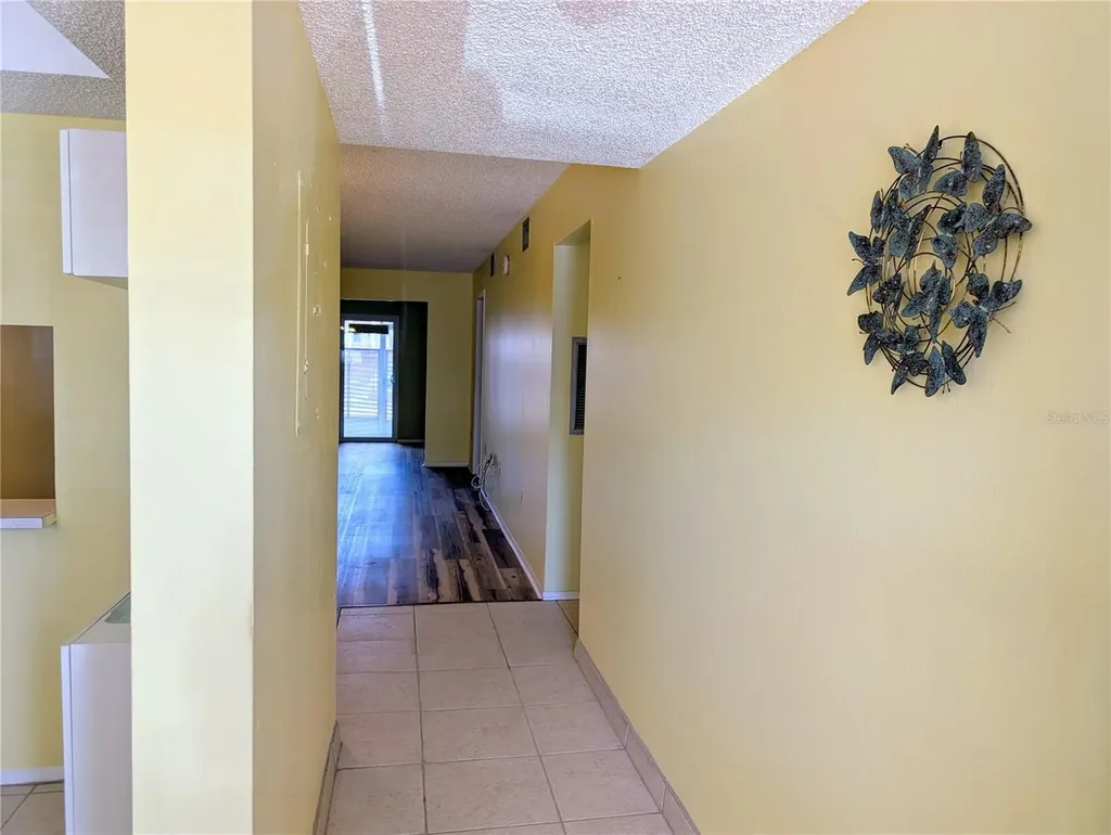 4111 Heron Way Bradenton FL 34205