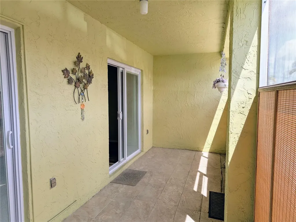 4111 Heron Way Bradenton FL 34205