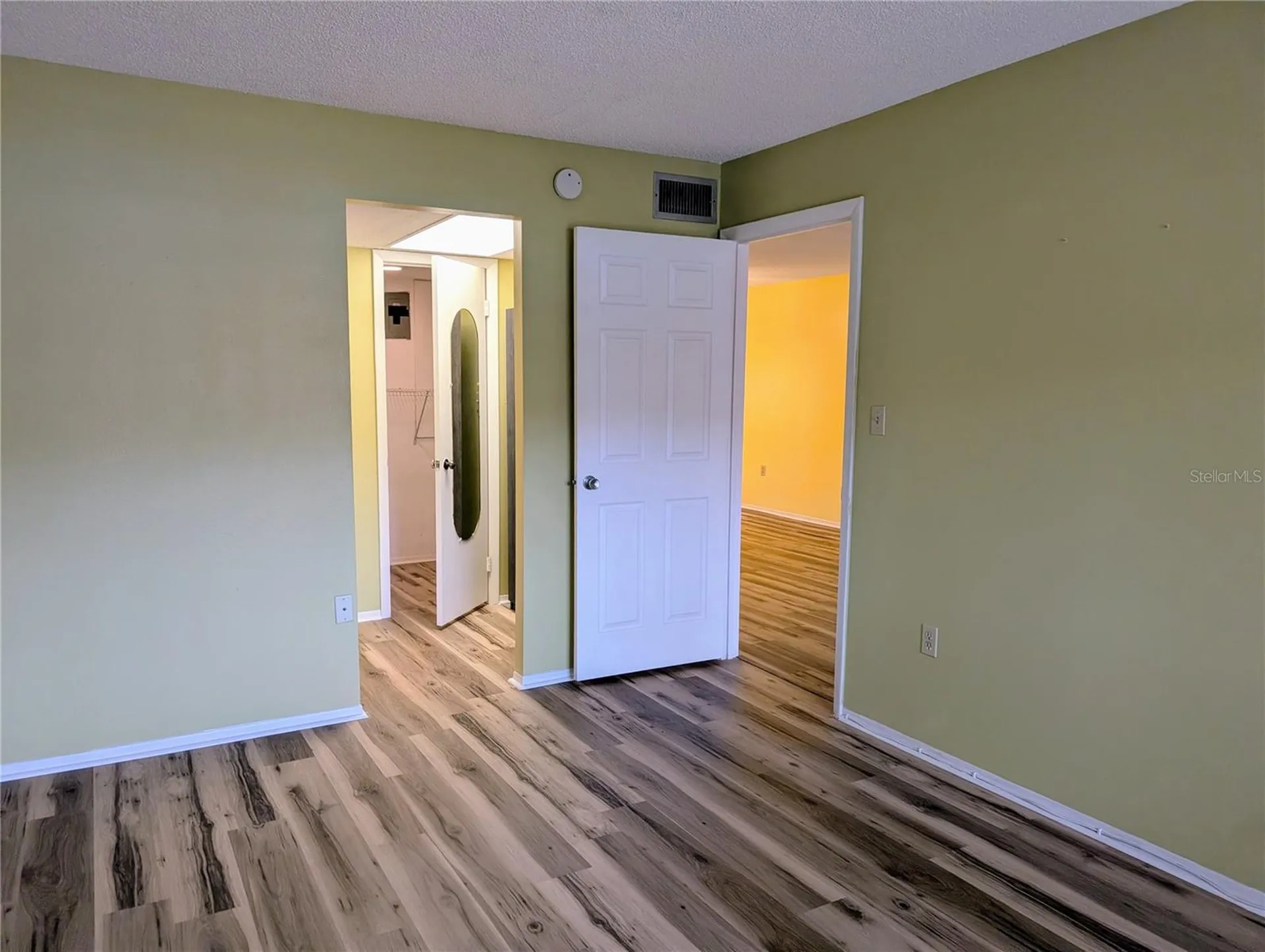 4111 Heron Way Bradenton FL 34205