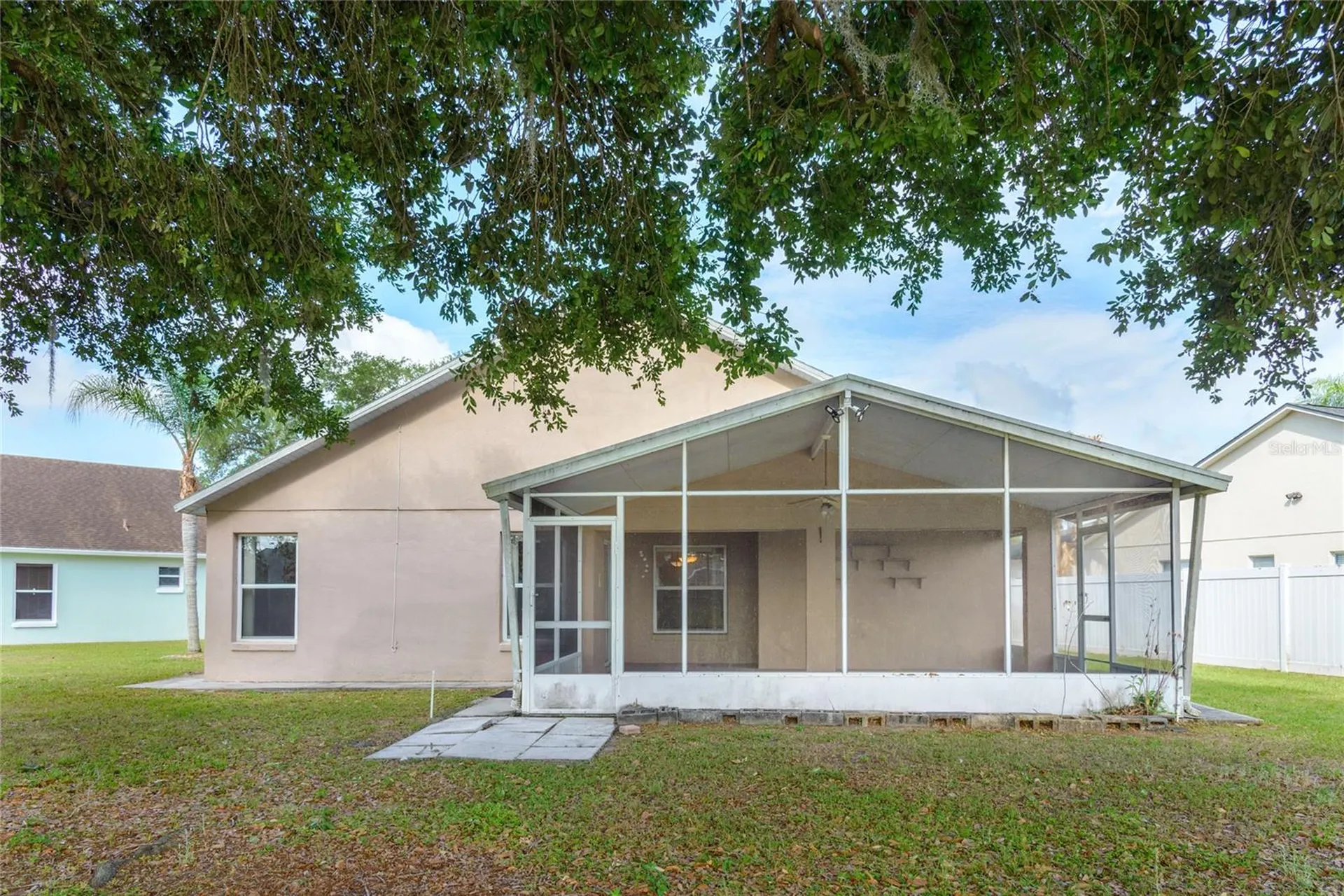 2503 Hybrid Court Kissimmee FL 34758