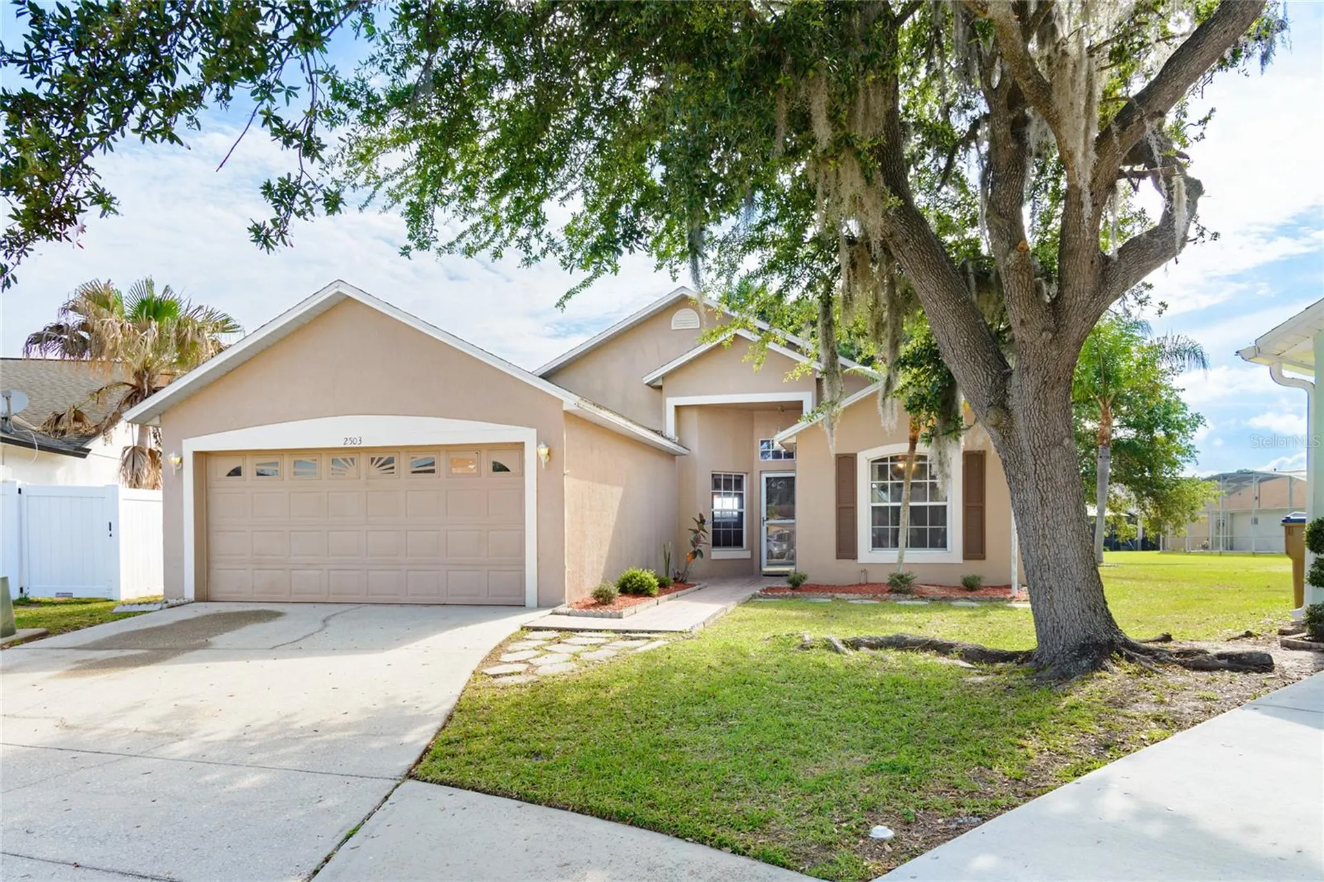 2503 Hybrid Court Kissimmee FL 34758
