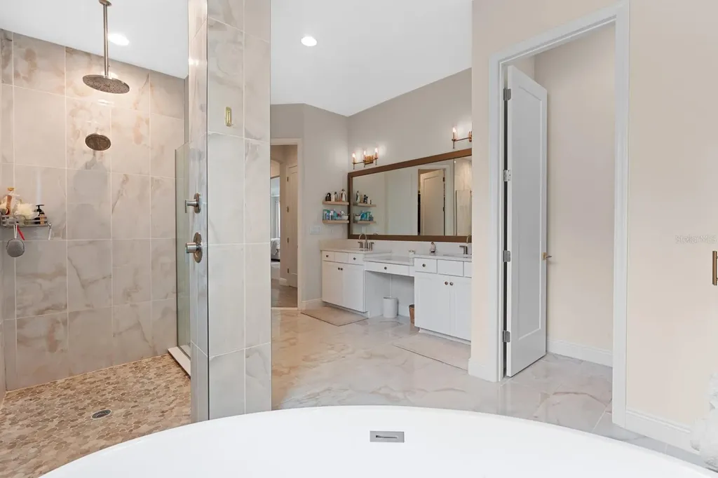 14544 Swiss Bridge Drive Lithia FL 33547