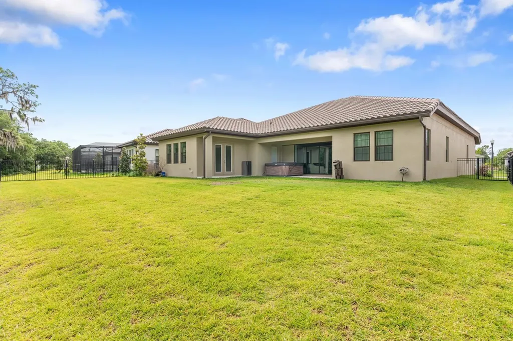 14544 Swiss Bridge Drive Lithia FL 33547