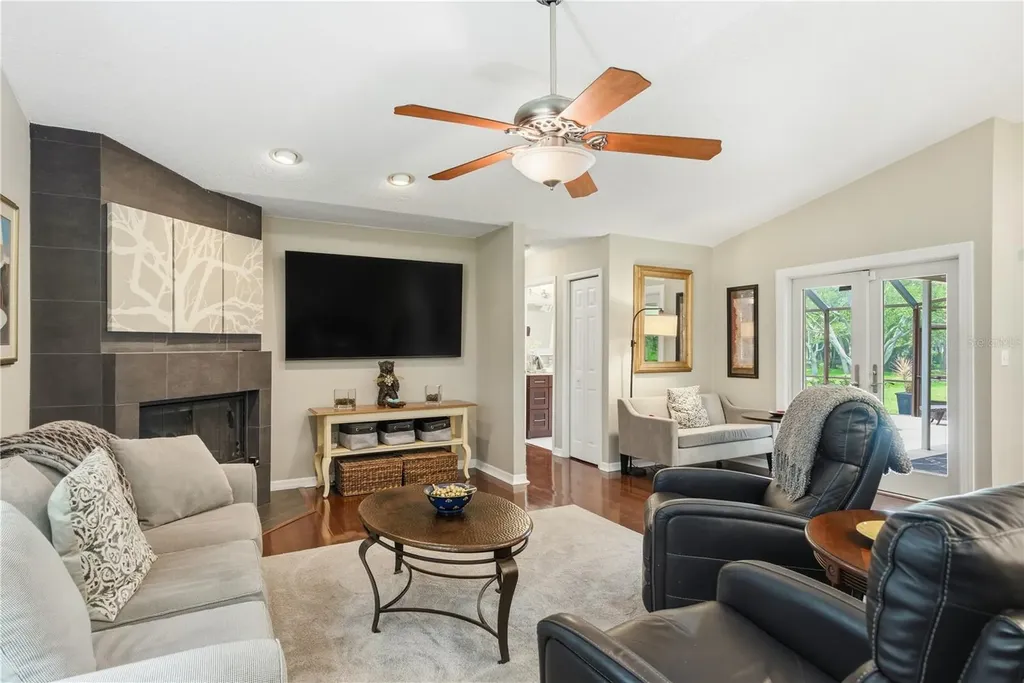 1224 Willowick Circle Safety Harbor FL 34695