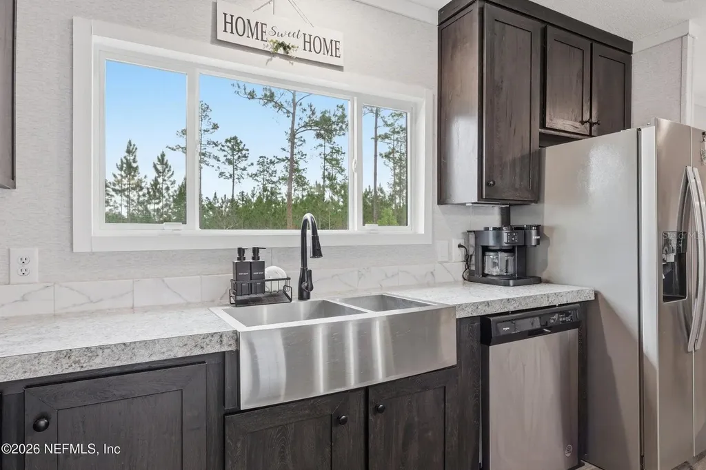 2626 Will Elledge Road Glen St Mary FL 32040
