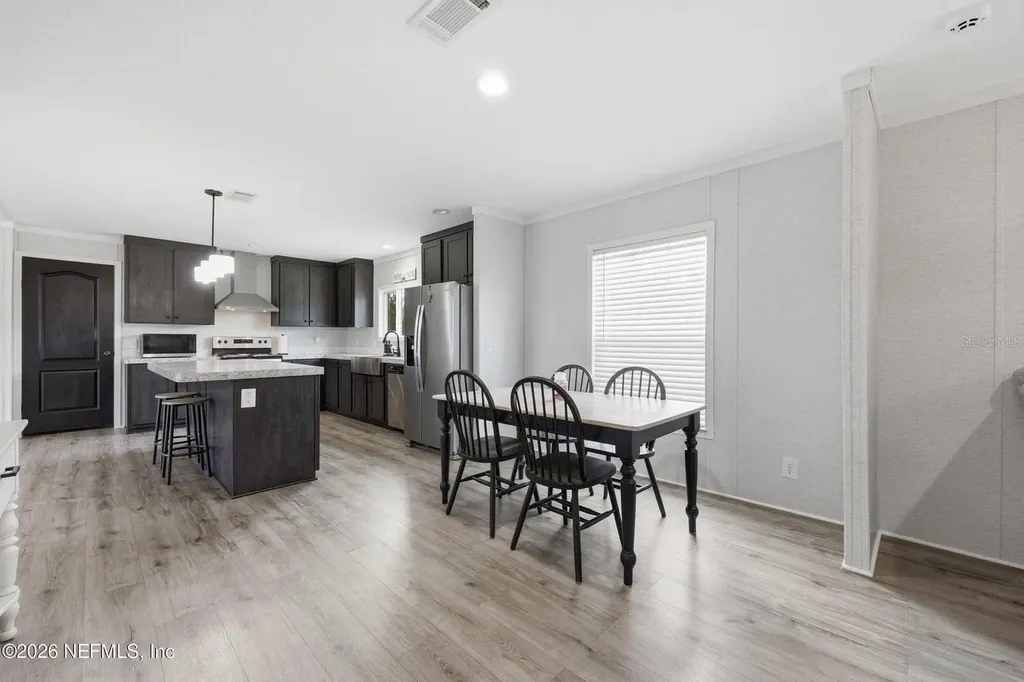 2626 Will Elledge Road Glen St Mary FL 32040
