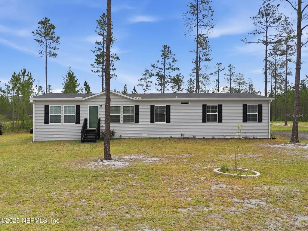 2626 Will Elledge Road Glen St Mary FL 32040