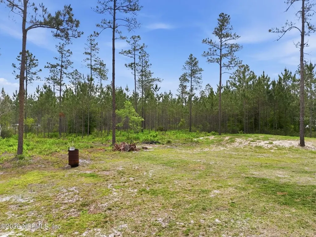2626 Will Elledge Road Glen St Mary FL 32040