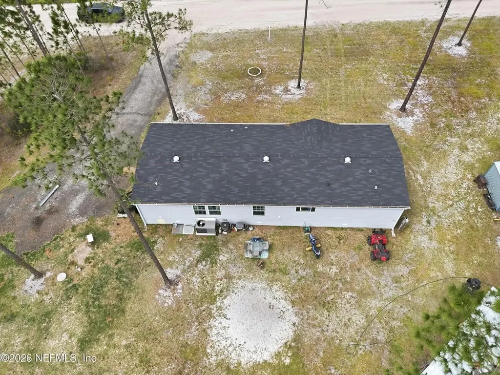 2626 Will Elledge Road Glen St Mary FL 32040