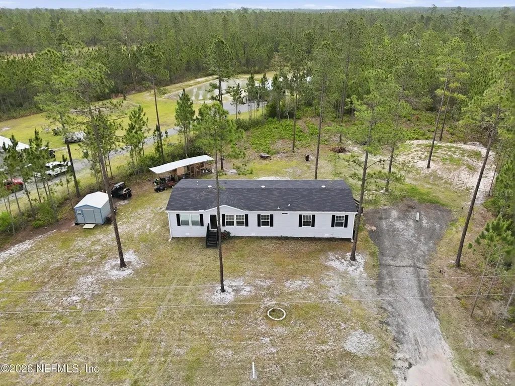 2626 Will Elledge Road Glen St Mary FL 32040