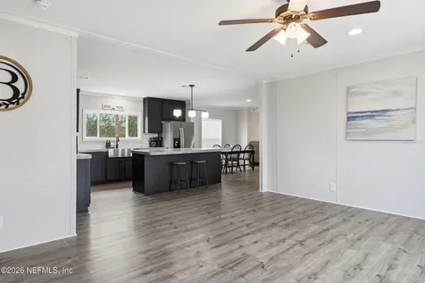 2626 Will Elledge Road Glen St Mary FL 32040