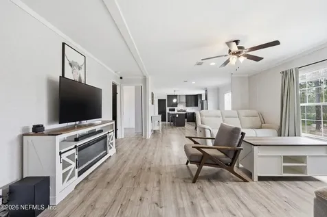 2626 Will Elledge Road Glen St Mary FL 32040