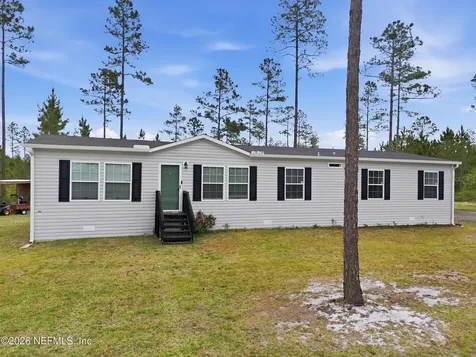 2626 Will Elledge Road Glen St Mary FL 32040