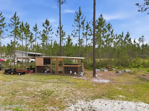 2626 Will Elledge Road Glen St Mary FL 32040