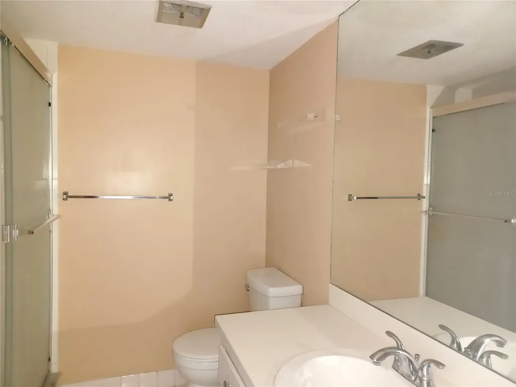 2525 W Bay Drive Largo FL 33770