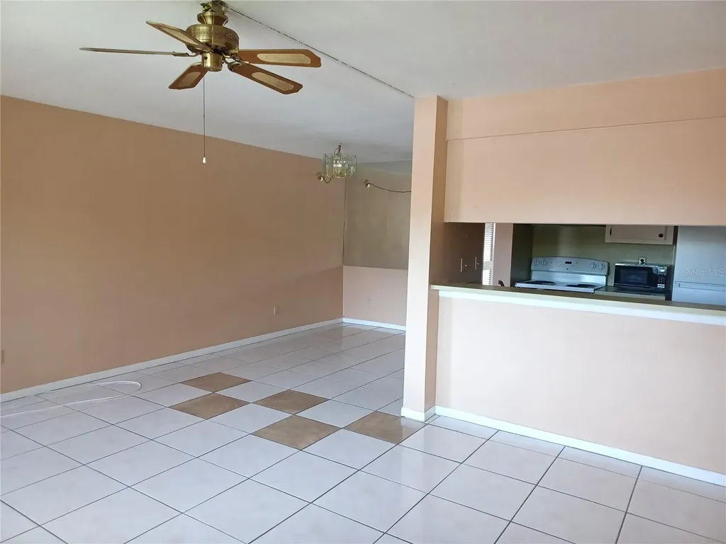 2525 W Bay Drive Largo FL 33770