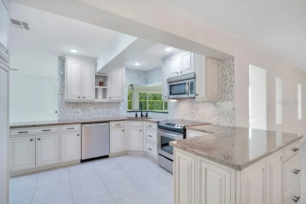 3108 Troy Drive Orlando FL 32806
