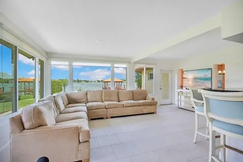 3108 Troy Drive Orlando FL 32806