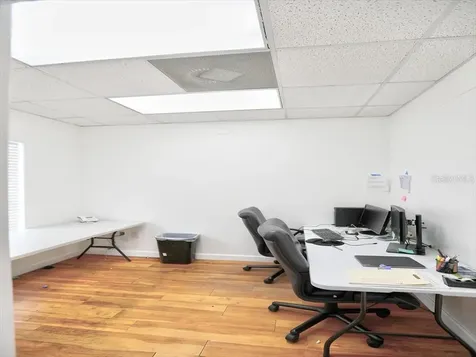 631 E Oak Ridge Road Orlando FL 32809