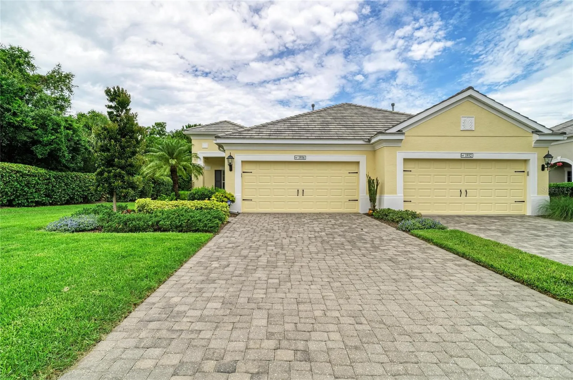 1936 Orange Lake Cove Bradenton FL 34211