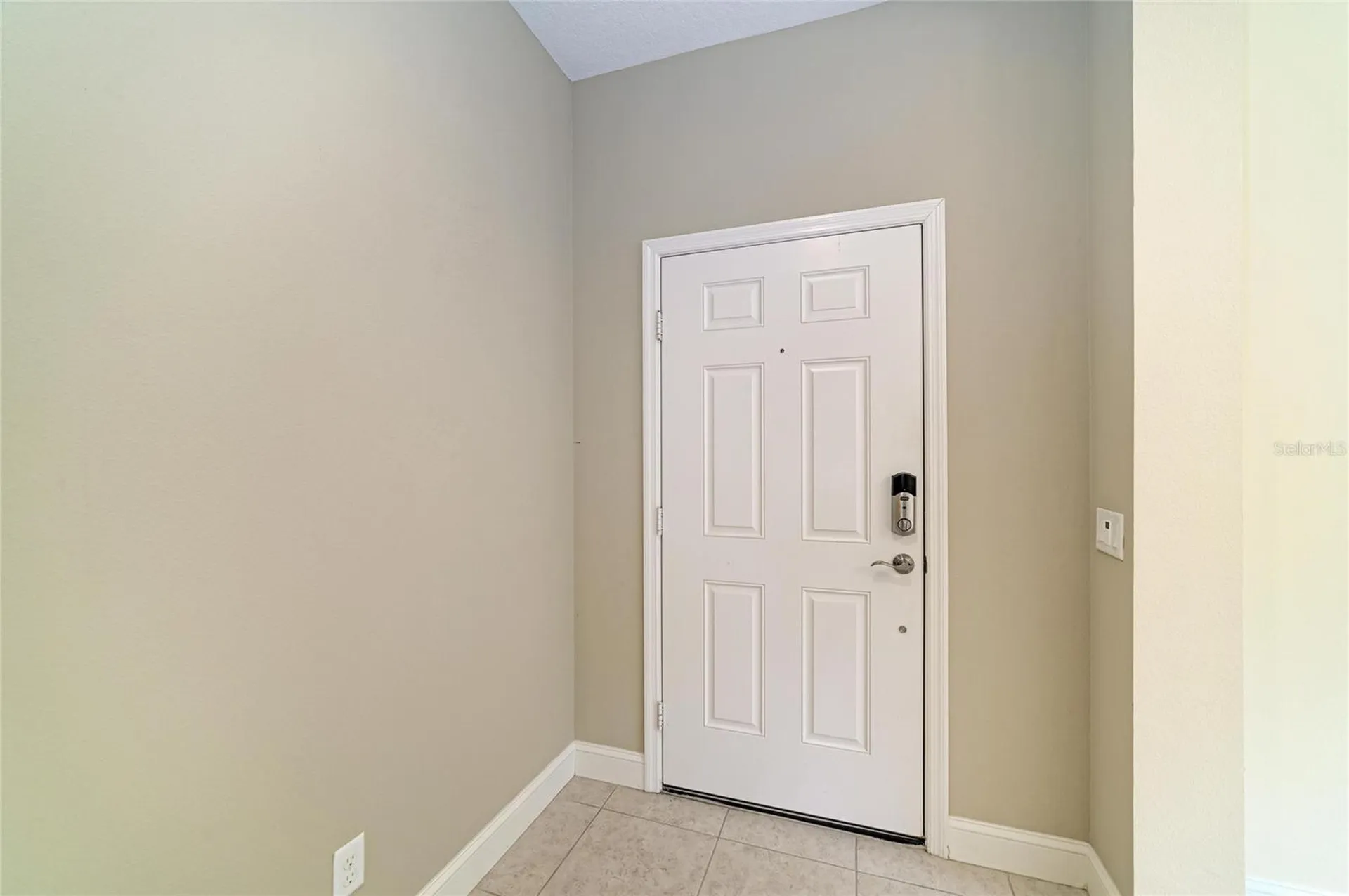 1936 Orange Lake Cove Bradenton FL 34211