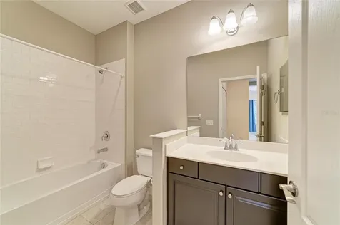 1936 Orange Lake Cove Bradenton FL 34211