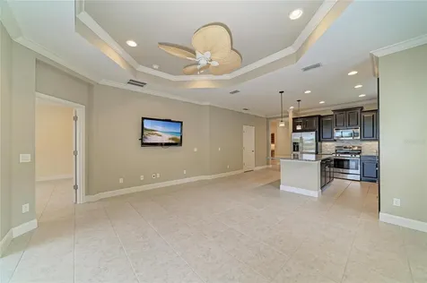 1936 Orange Lake Cove Bradenton FL 34211