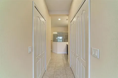 1936 Orange Lake Cove Bradenton FL 34211