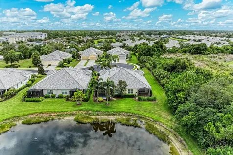 1936 Orange Lake Cove Bradenton FL 34211