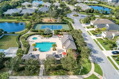 1936 Orange Lake Cove Bradenton FL 34211