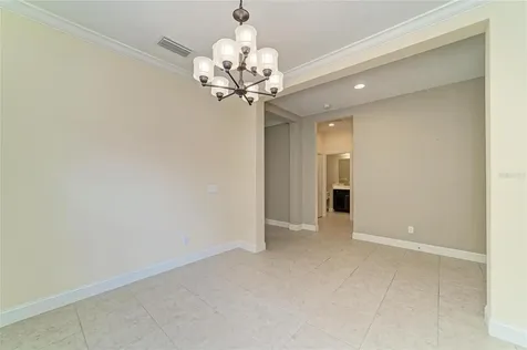 1936 Orange Lake Cove Bradenton FL 34211