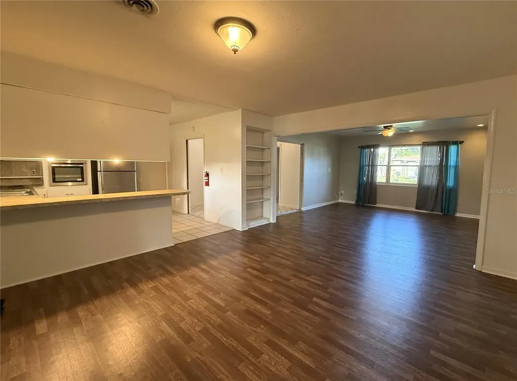 915 14th Street E Bradenton FL 34208
