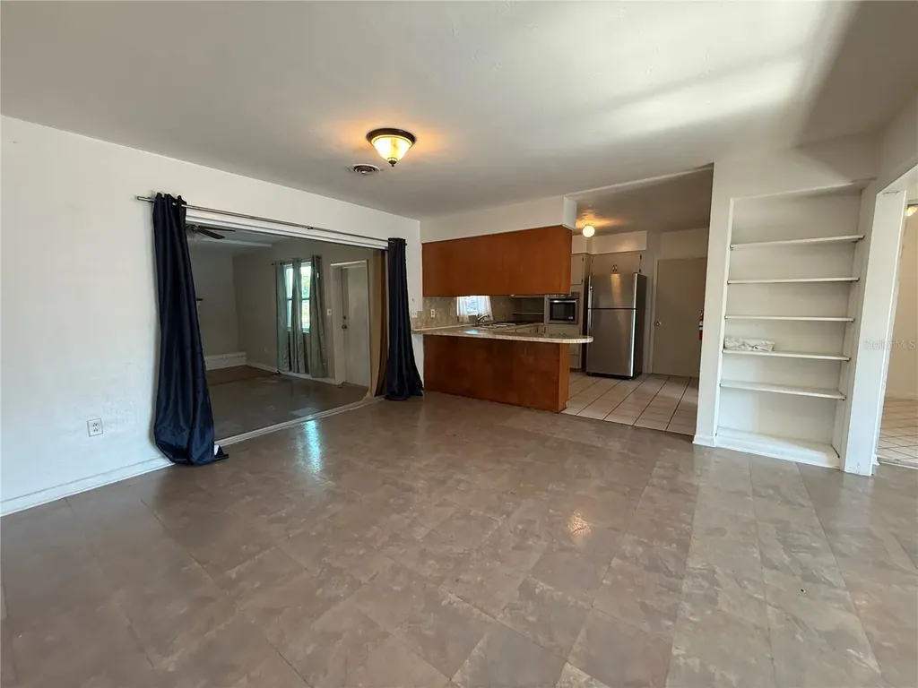 915 14th Street E Bradenton FL 34208