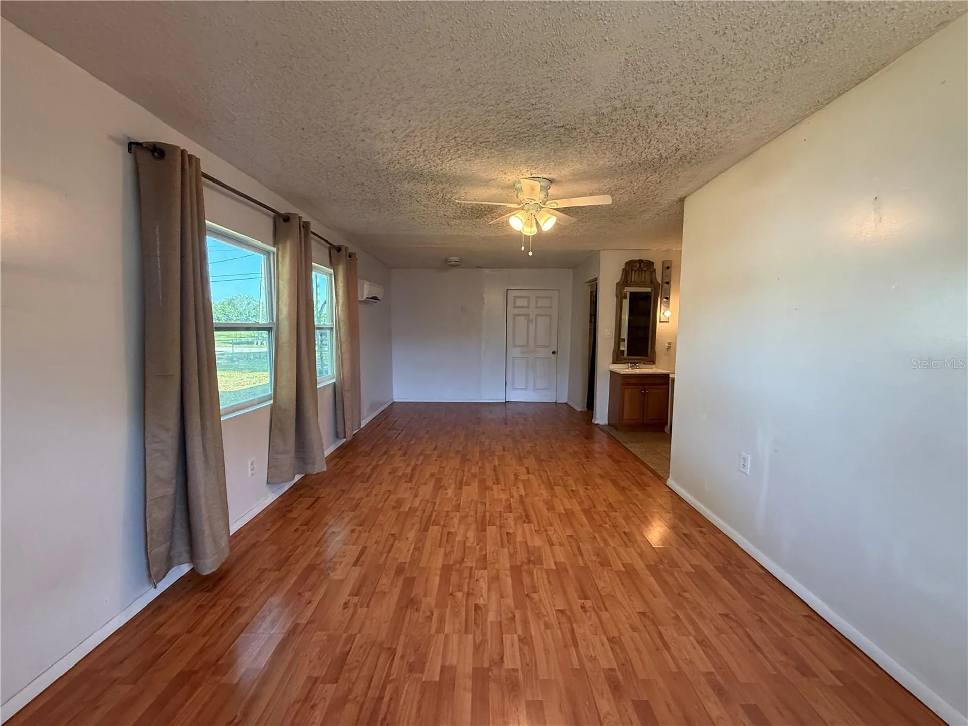 915 14th Street E Bradenton FL 34208