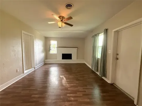 915 14th Street E Bradenton FL 34208