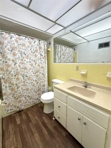 915 14th Street E Bradenton FL 34208