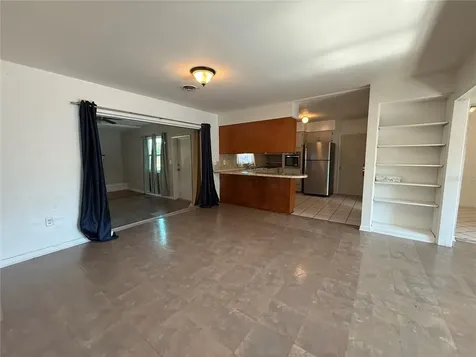 915 14th Street E Bradenton FL 34208