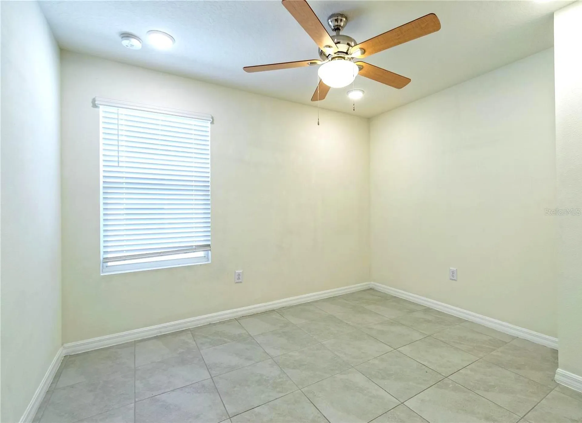 12248 Linear Street Orlando FL 32832