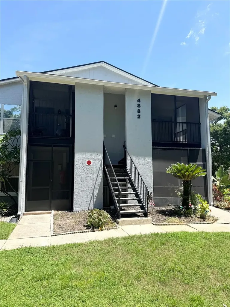 4882 S Semoran Boulevard Orlando FL 32822