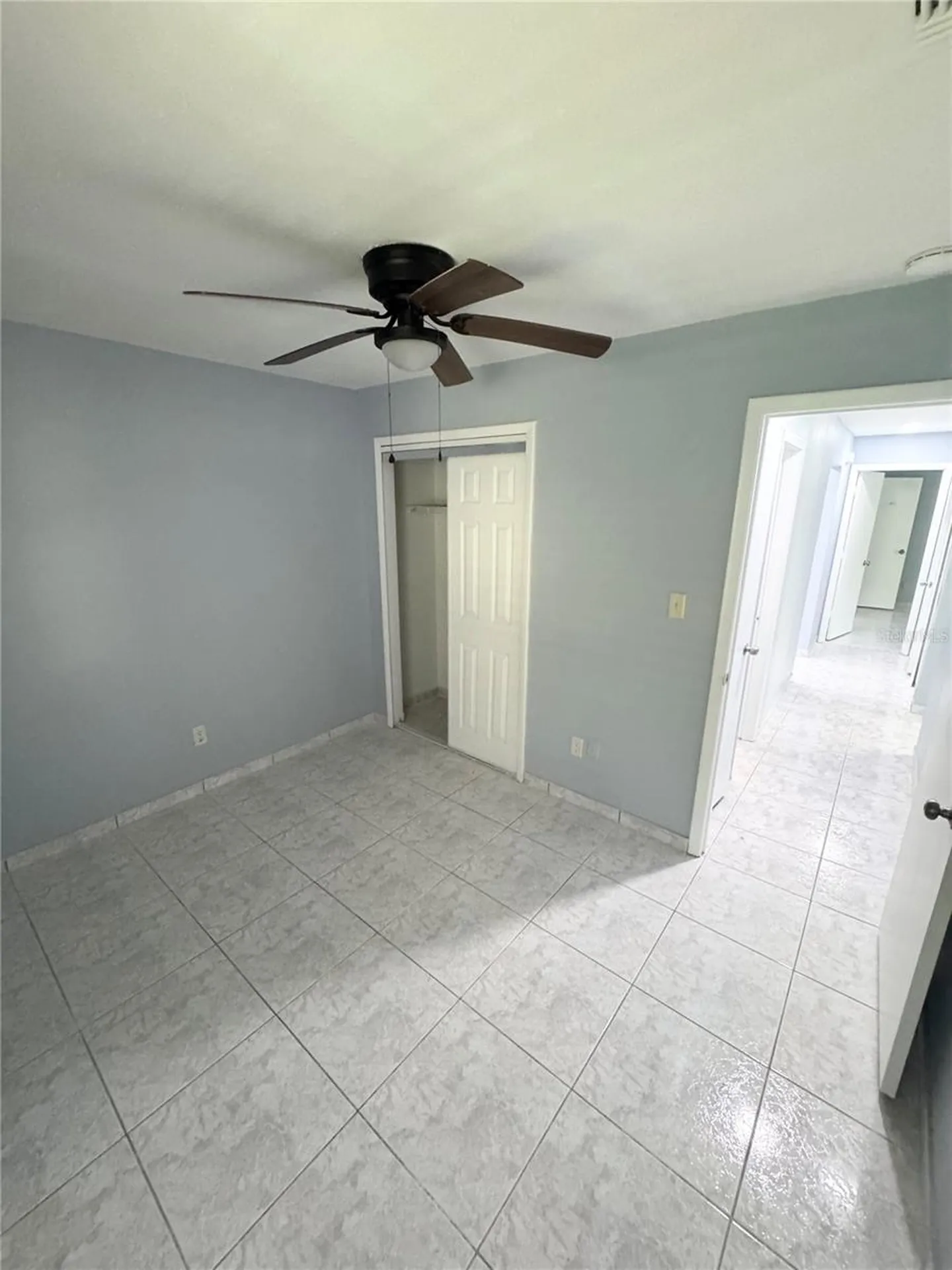 4882 S Semoran Boulevard Orlando FL 32822
