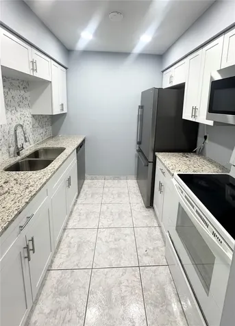 4882 S Semoran Boulevard Orlando FL 32822