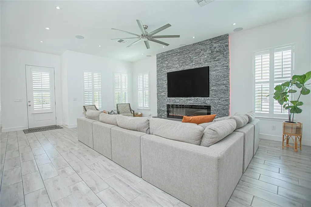 8244 Modiano Street Orlando FL 32827