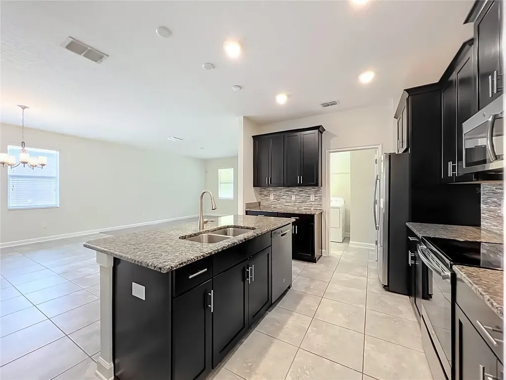 10066 Lovegrass Lane Orlando FL 32832