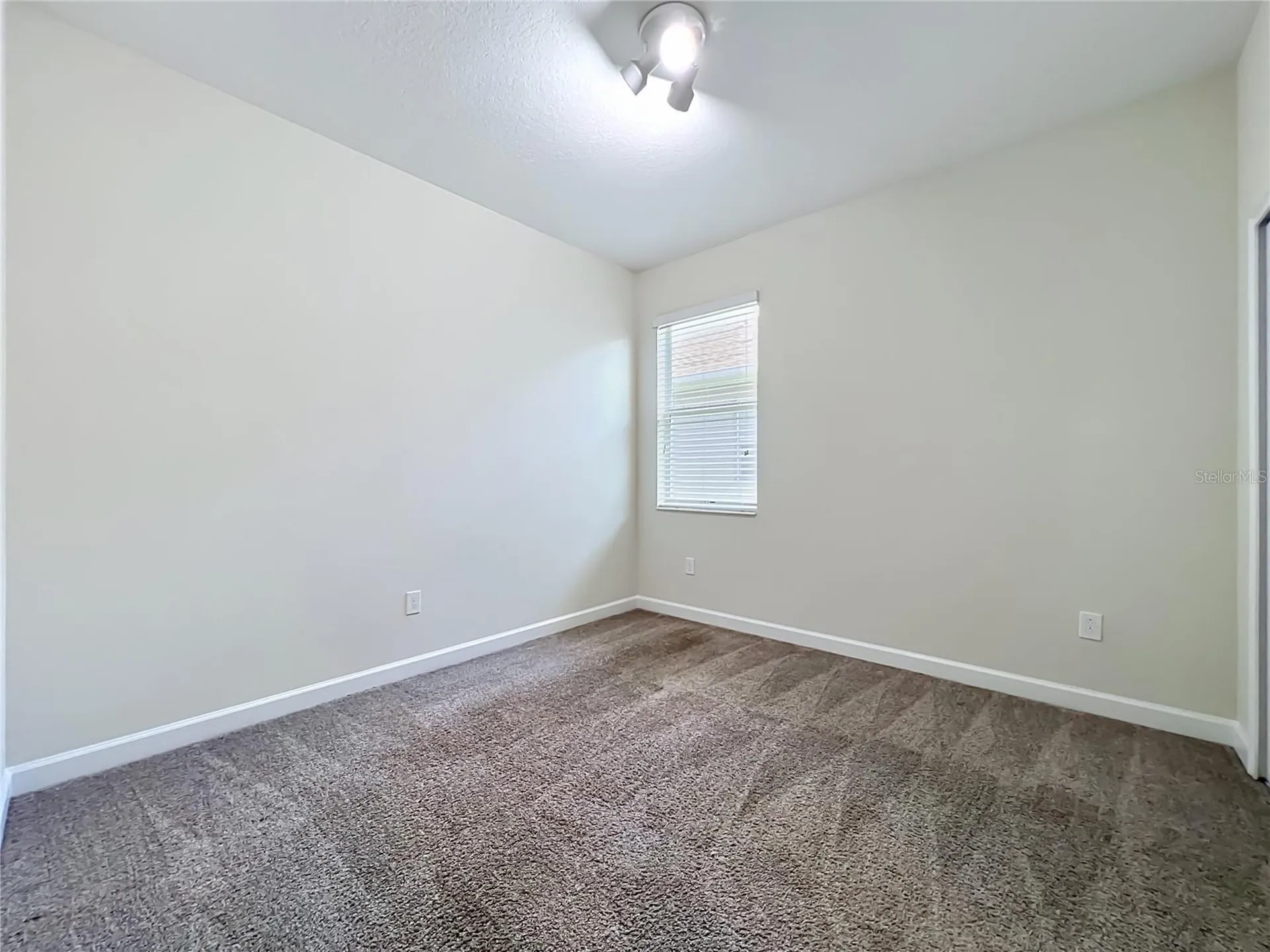 10066 Lovegrass Lane Orlando FL 32832